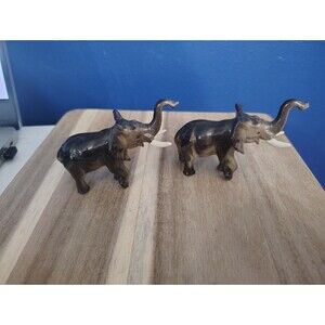 Hagen Renaker Monrovia Mini Brown-Black Ceramic Elephant Set Of 2